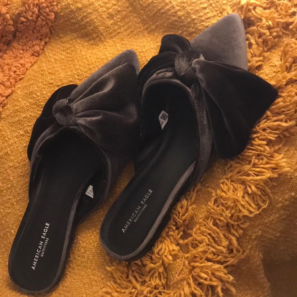 Velvet Mule - Picture 4 of 4